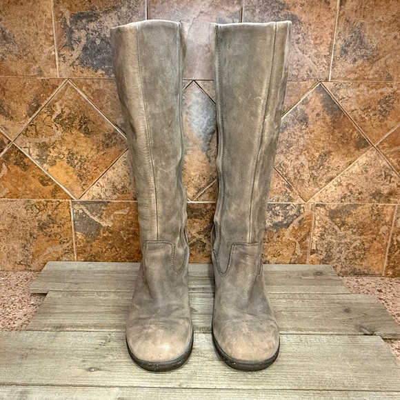 Keen Akita tall calf boots - Picture 2 of 8